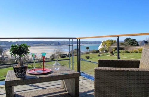 Saint-Michel-en-Greve Apartment | 65 m² Apartment ∙ 2 bedrooms ∙ 4 guests