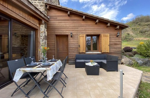 Connac House | 65 m² House ∙ 2 bedrooms ∙ 4 guests