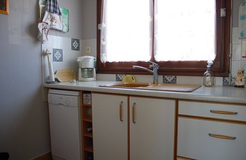 Saint-Gilles-Croix-de-Vie House | 650m from the beach - house for 4 people