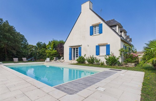 Le Pouliguen House | 650m from the sea – Large house for 10 with pool