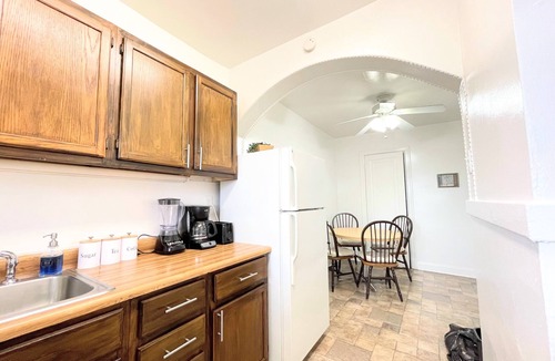St. Louis Apartment | 6649 2W | Central St. Louis Beauty