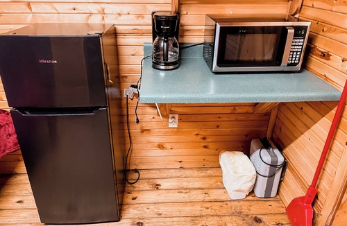 Cotter RV Rental | 669 Rainbow Landing Dr