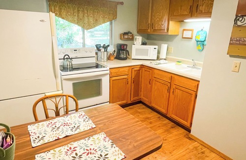 Cotter RV Rental | 669 Rainbow Landing Dr