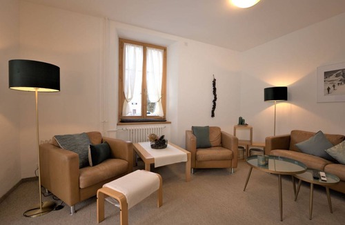 Pontresina Apartment | 67 m² Apartment ∙ 2 bedrooms ∙ 4 guests