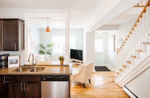 Charlottetown House | 67 - Walking distance to downtown
