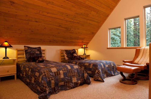 Columbine Lake House | 672 Beaver Circle