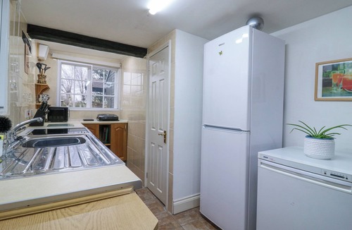 Wyboston Cottage | 68 Great North Road