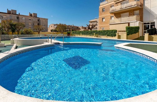 Cunit Apartment | 68 m² Apartment ∙ 2 bedrooms ∙ 5 guests
