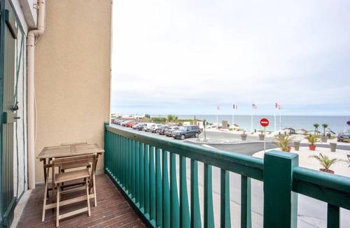 Luc-sur-Mer Apartment | 68 m² Apartment ∙ 2 bedrooms ∙ 6 guests