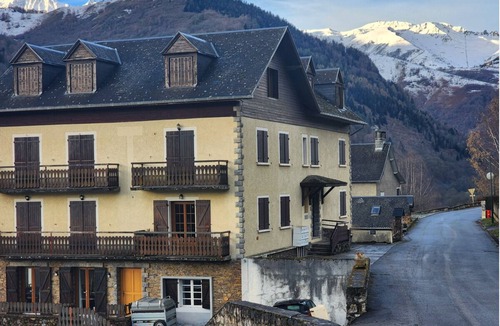 Peyragudes Apartment | 68 m² * self-contained apartment, large terrace, parking, surrounded by mountains.