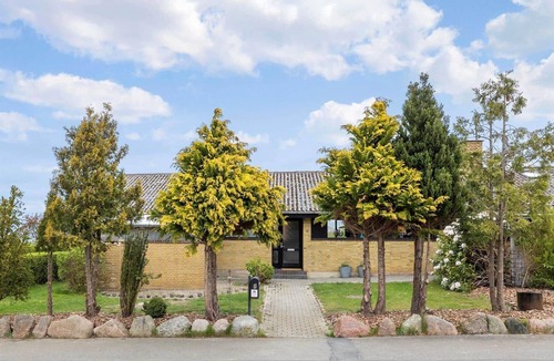 Tejn House | 6849 Allinge - Smedeløkken 8