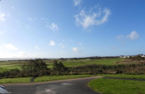 Crynant House | 69 Ffordd Y Meillion