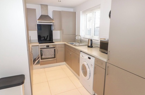 Crynant Cottage | 69 Ffordd Y Meillion