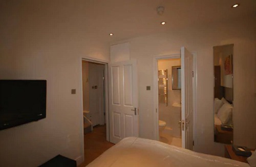 Vauxhall Bed & Breakfast | 69TheGrove