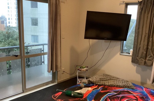 Newton Apartment | 6a Scotia Place