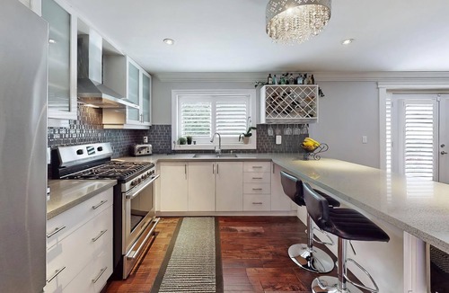 Henry Farm House | 6b4.5b Sheppard Elegant house5min to Fairview mall
