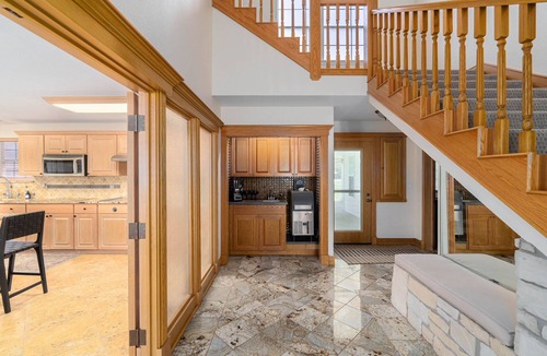Kingston House | 6Bdrm 4ba Swim & Launch Close! Pool Table!