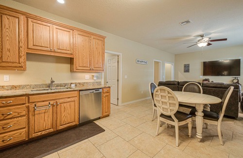 Kingston House | 6Bdrm 5ba Ultimate Game Room Swim & Launch Close!