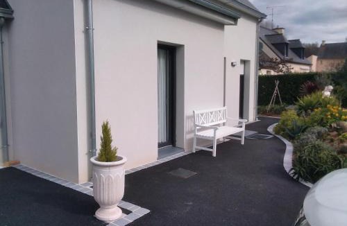 Saint-Broladre Bed & Breakfast | 6bis rue de la boussaquiere st broladre