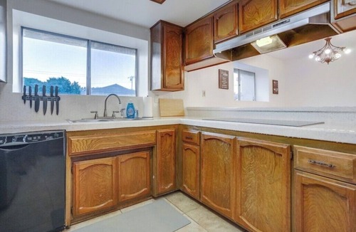 Hacienda Heights House | 6BR/3BA Home w/Pool & PoolTable