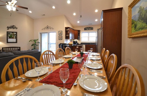 Arden House | 6br/4ba Home w/Game Rm - weekly & monthly rates available