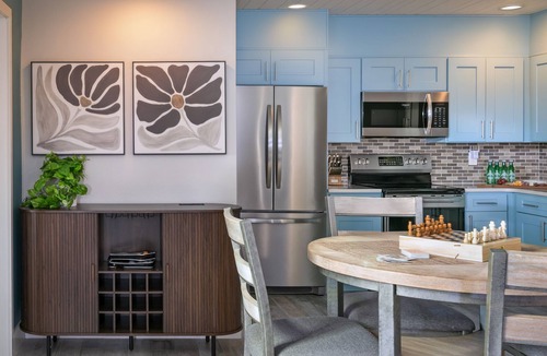 Bryson City House | 6BR/6.5 Mountain Luxury Hot Tub Game Room Town/Mountain Views Walk to Downtown