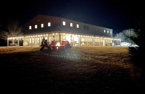Lexington House | ✓6BR Barndominium ✓4 Bathrooms ✓For Families ✓Quiet ✓120 Acres ✓~4500 sq.ft.