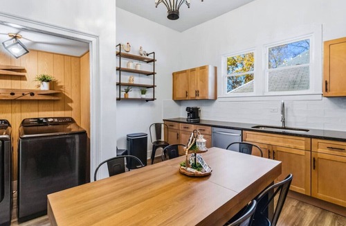 Home Park House | 6BR Gem in Midtown Atlanta
