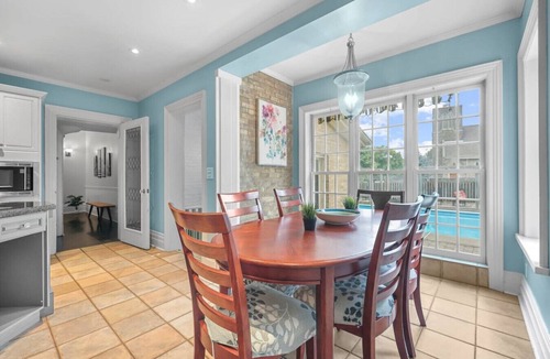 Cobourg House | 6BR | Heated Pool & BBQ | Mins to Beach, Downtown