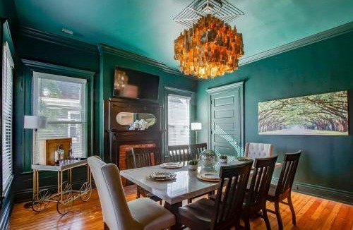 Bonnycastle House | 6br New Orleans Speakeasy Hot Tub & Playground