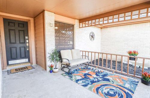 FM 1960 House | 6S Hideout Houston