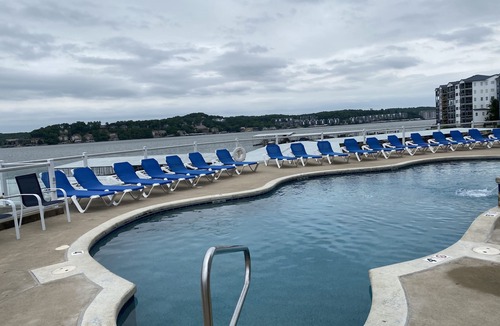 Lake Ozark Condo | 6th Floor Views! 2-Bedroom, 2-Bathroom. Beautiful Lakeside Pool!
