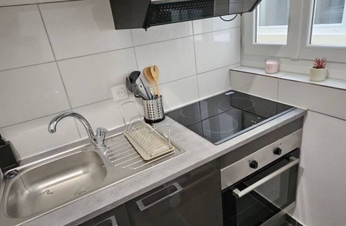 Reims Apartment | 7-Apartment for 4 People - Reims