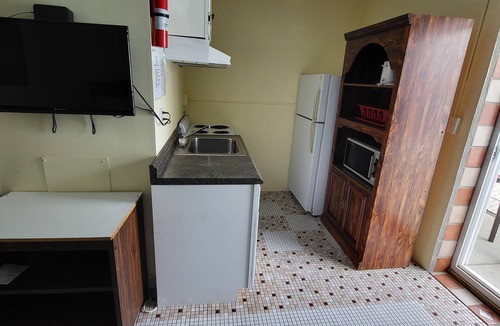 Hampton Apartment | 7 Beachside Inn