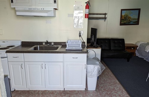 Hampton Apartment | 7 Beachside Inn