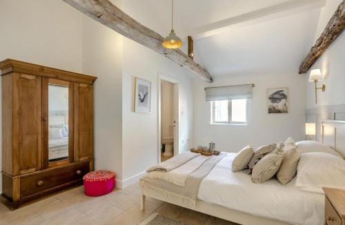 Beccles House | 7 Bed in Ellough oc-g33283