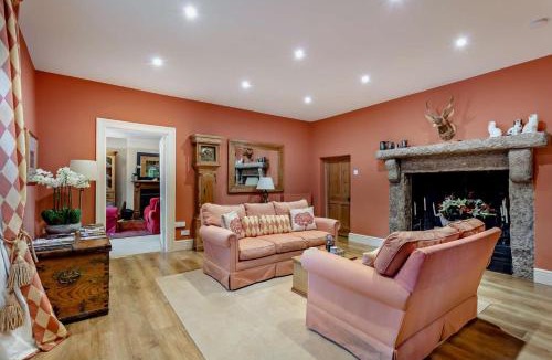 Shebbear House | 7 Bed in Shebbear oc-w33731