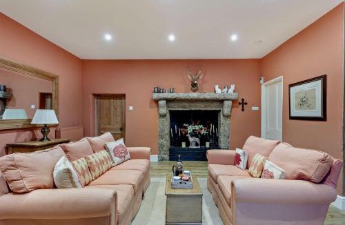 Shebbear House | 7 Bed in Shebbear oc-w33731