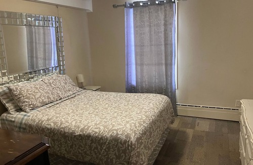 Saint-Gabriel House | 7 bedroom house with SPA