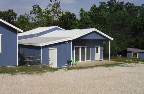 Climax Springs Cabin | 7 Bedroom - 5 Bath Lakefront