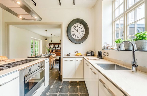 Llanarth Cottage | 7 bedroom accommodation in Llanarth