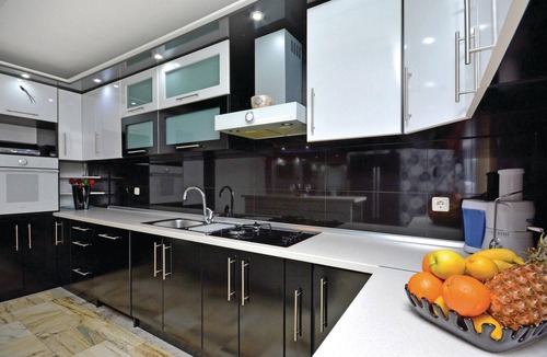 Trilj House | 7 bedroom awesome home in Trilj