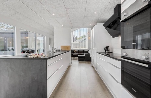 Bønnerup Strand House | 7 bedroom gorgeous home in Glesborg