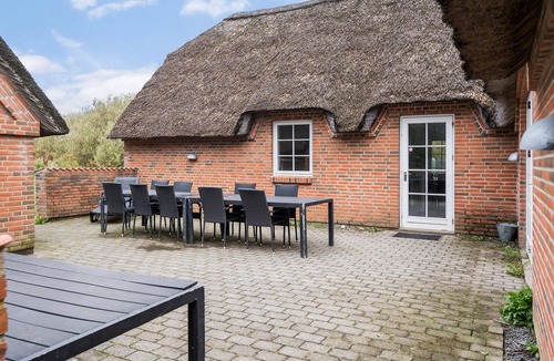 Øby House | 7 bedroom lovely home in Ulfborg