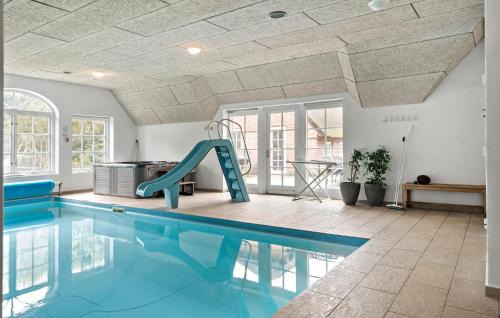 Øby House | 7 Bedroom Lovely Home In Ulfborg