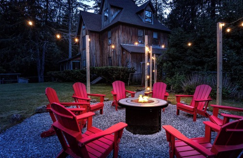 Fleischmanns House | 7-bedroom Mountain Mansion of Belleayre! + POOL, SAUNA, GAME ROOM, AC and MORE