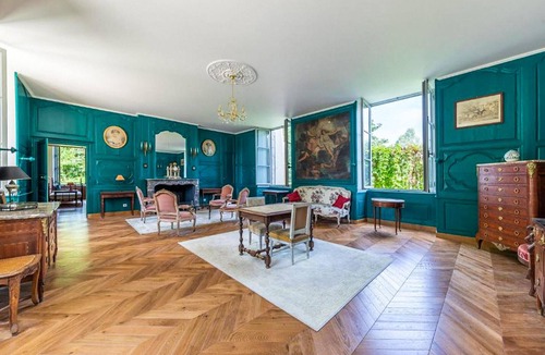 Marmagne House | 7 bedroom nice home in Marmagne