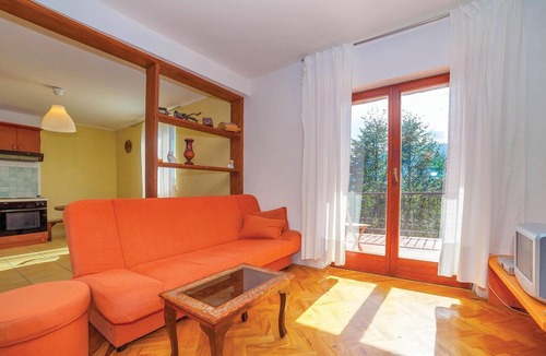 Crni Kal House | 7 bedroom pet friendly home in Crni Kal