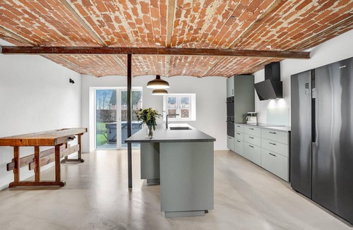 Varde Apartment | 7 bedroom stunning apartment in Varde