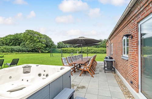 Varde Apartment | 7 bedroom stunning apartment in Varde